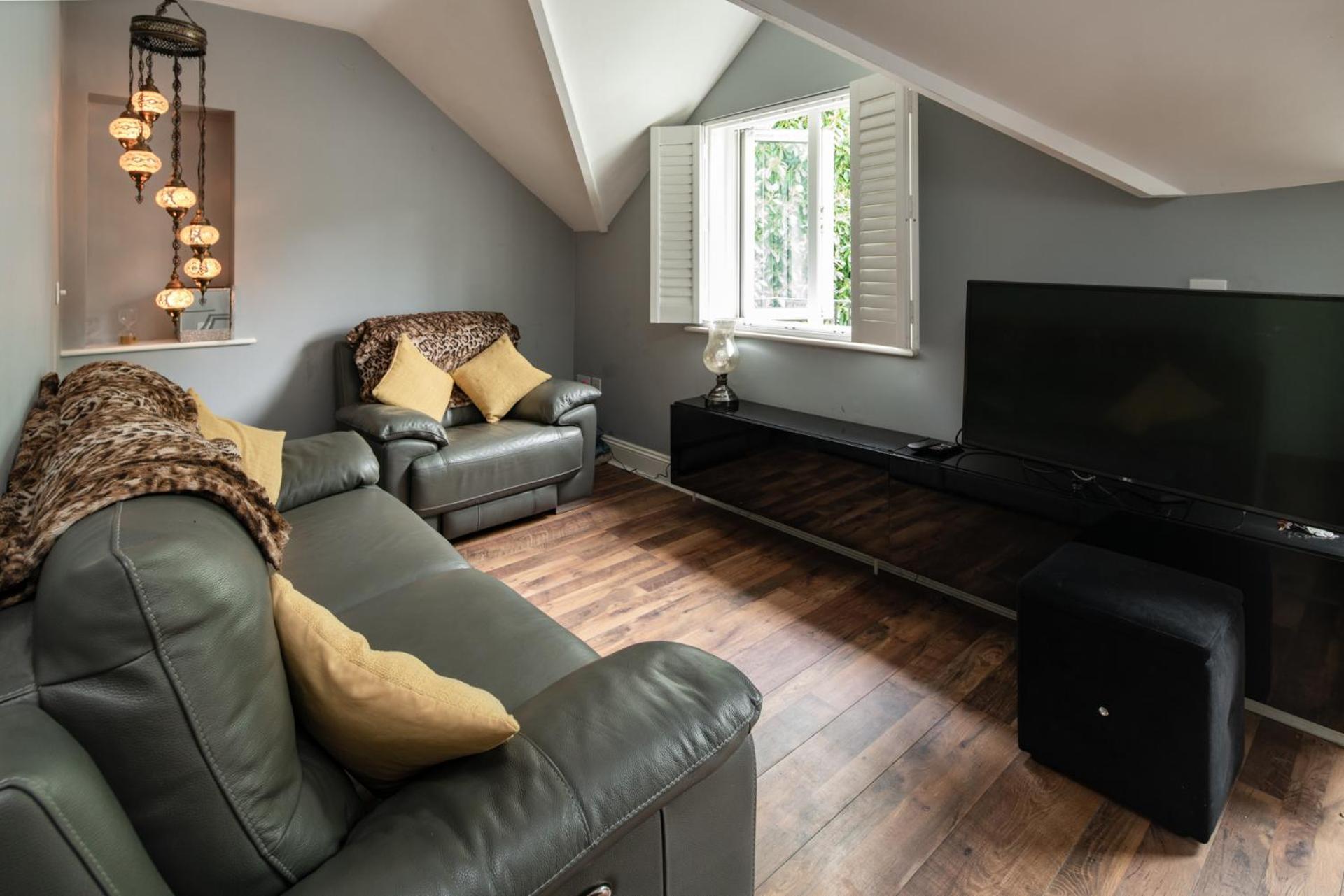 Westwood Guest House Λάιμ Ρέγκις Εξωτερικό φωτογραφία